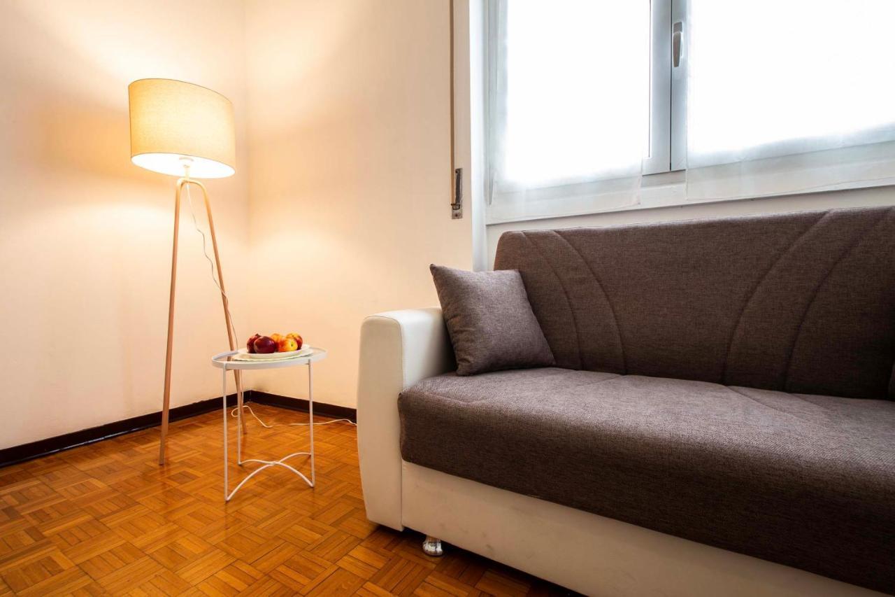 Milano-Linate Suite Self Check In & Free Parking Bagian luar foto
