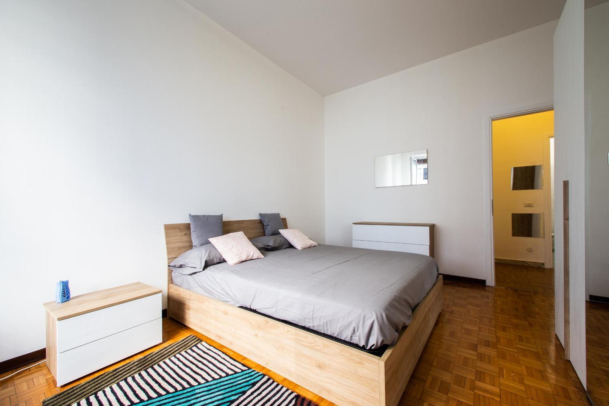 Milano-Linate Suite Self Check In & Free Parking Bagian luar foto