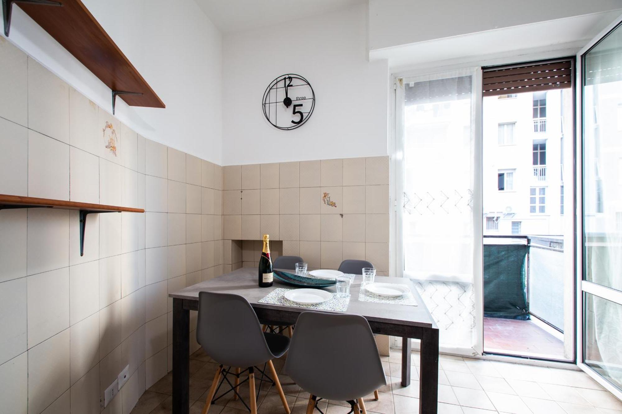 Milano-Linate Suite Self Check In & Free Parking Bagian luar foto
